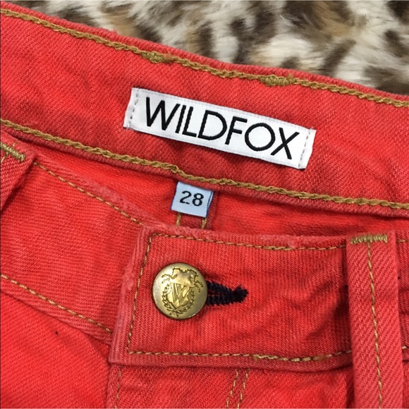 NWT WILDFOX FRIDAY NIGHT RED DISTRESSED SHORTS 28 - Picture 8 of 8